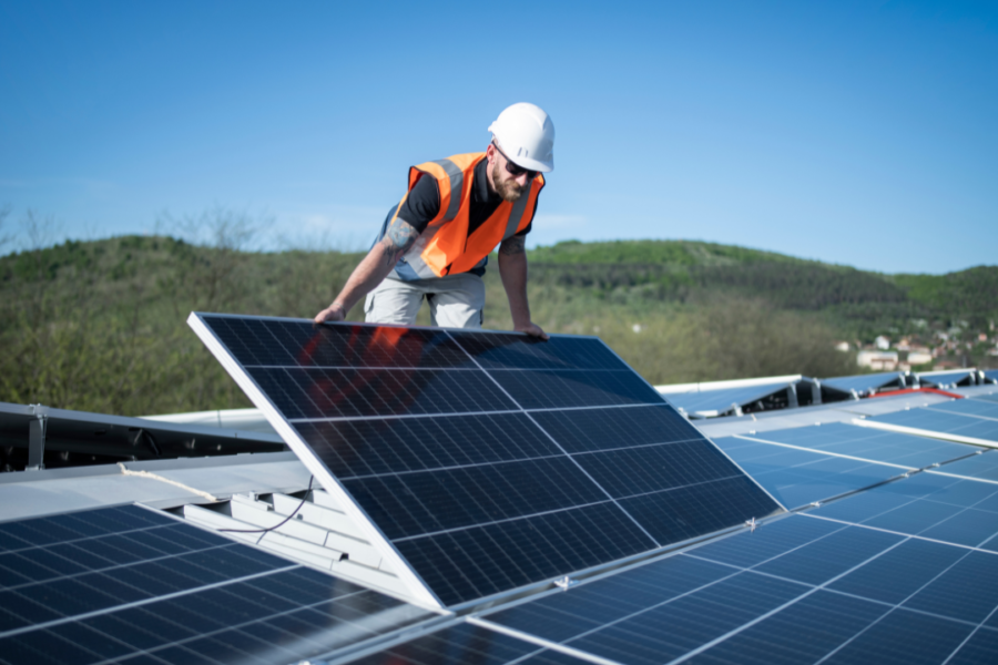 Impianti fotovoltaici: agrivoltaici installabili a terra